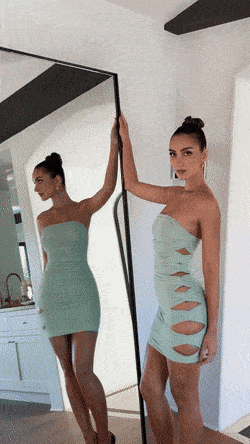 hey thats a nice dress 38 gifs 4.html - 1 HD GIF | Premium Gallery 2023