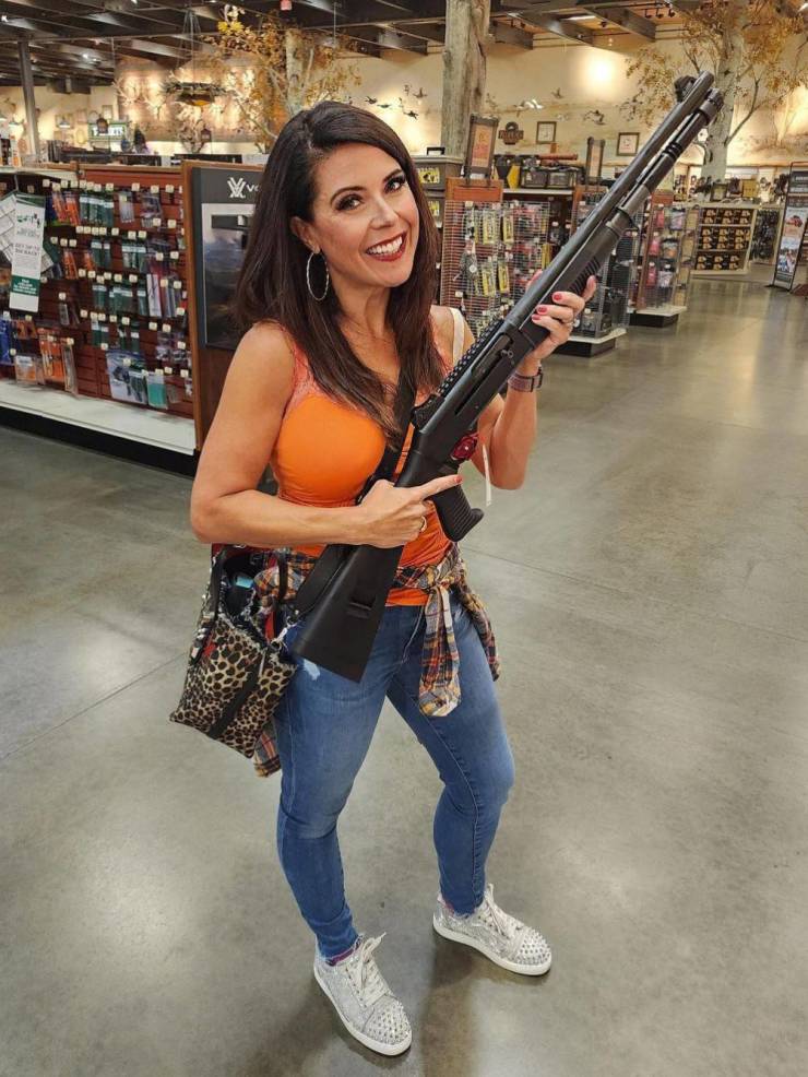 guns and girls a powerful combination 57 pics 22.html - 57 HD Photos | Premium Gallery 2023