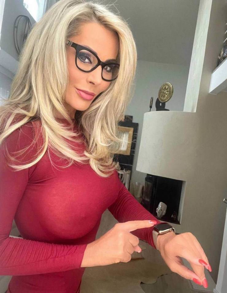 pretty eyes behind cute glasses 43 pics 3.html - 43 HD Photos | Premium Gallery 2023