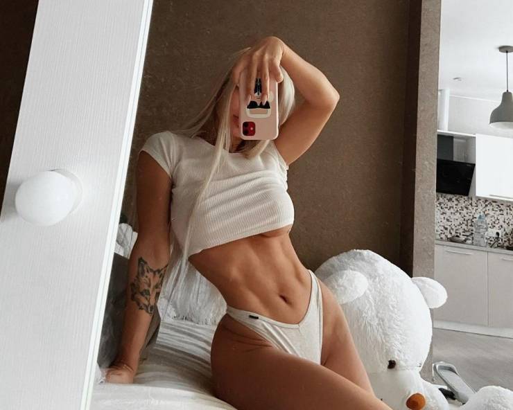 take a look in the mirror 47 pics 9.html - 47 HD Photos | Premium Gallery 2023