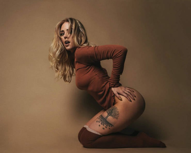 Hot Girls Bending Their Backs