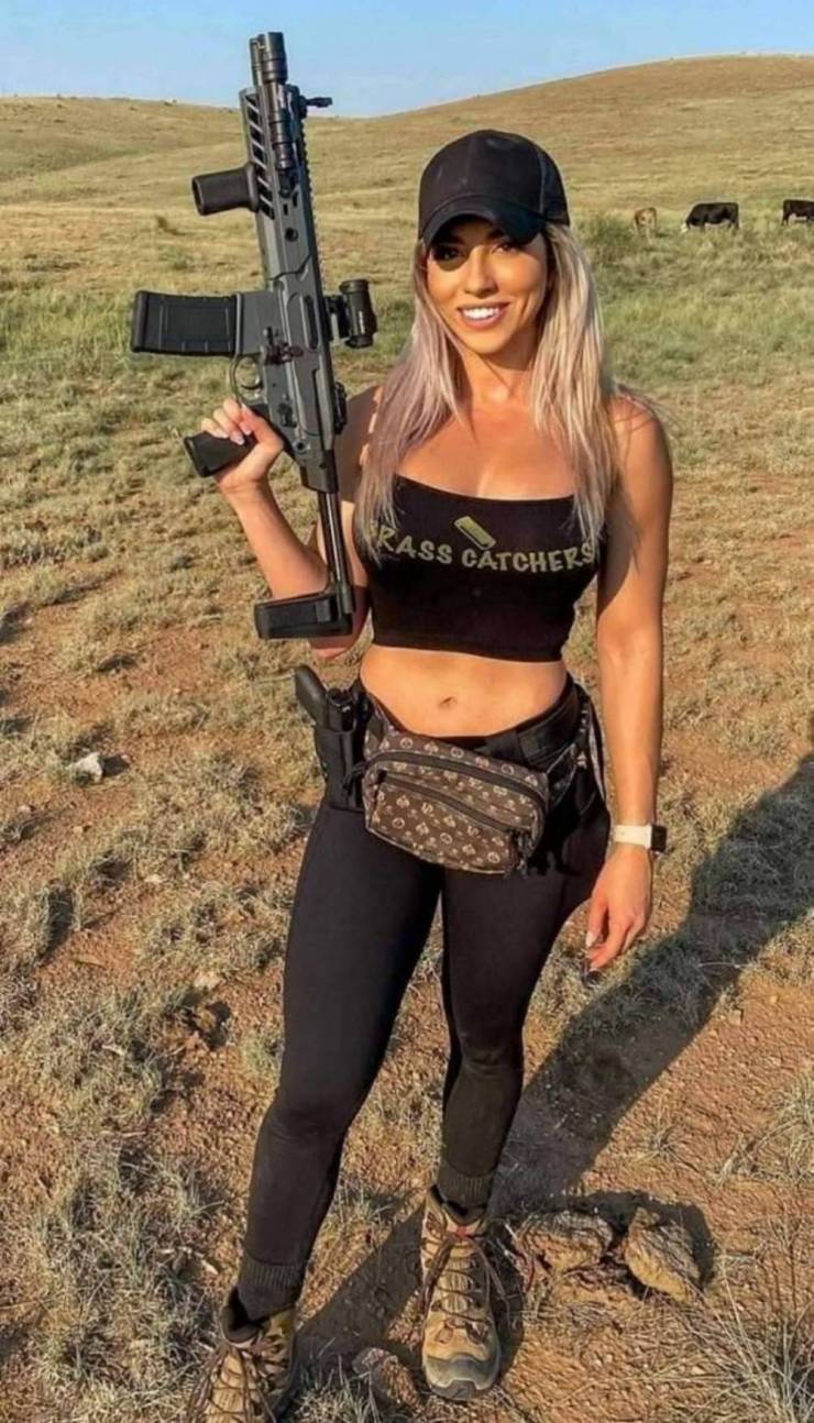 guns and girls a powerful combination 59 pics 29.html - 59 HD Photos | Premium Gallery 2023