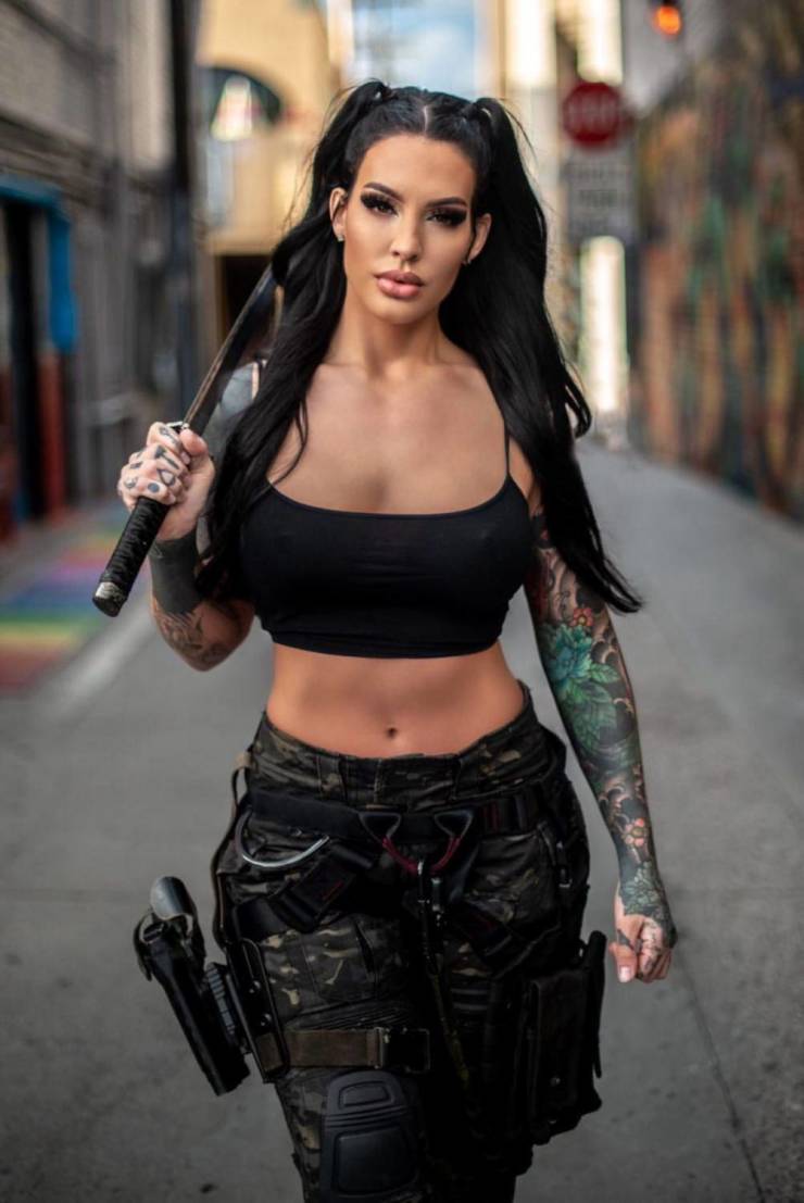 guns and girls a powerful combination 59 pics 29.html - 59 HD Photos | Premium Gallery 2023