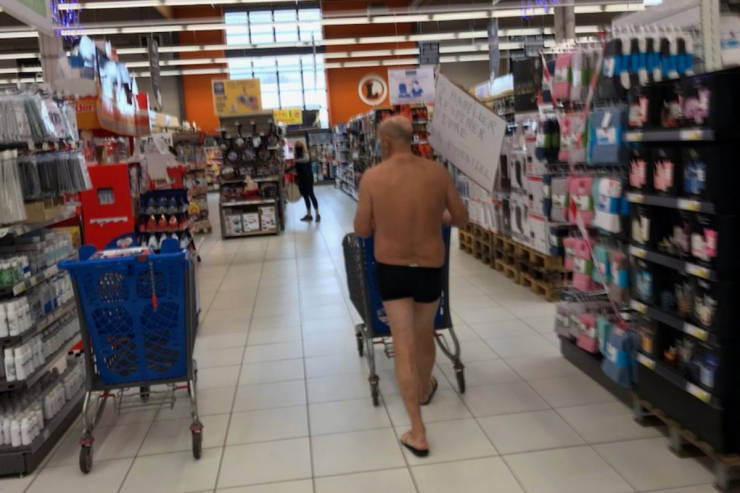 walmart customers are wild 36 pics 2.html - 36 HD Photos | Premium Gallery 2023