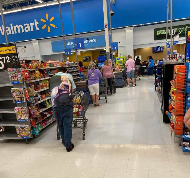walmart customers are wild 36 pics 2.html - 36 HD Photos | Premium Gallery 2023