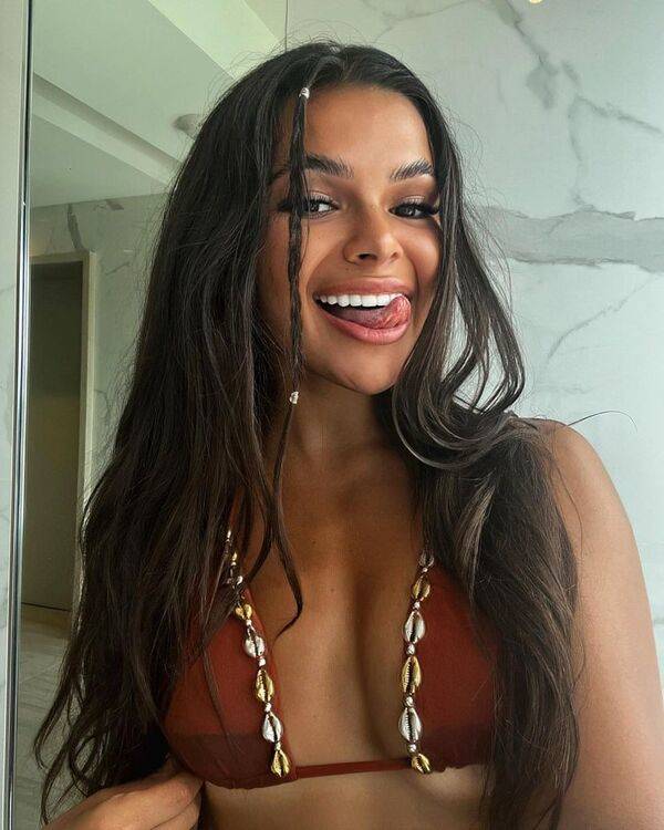 just some playful tongues 31 pics 2.html - 31 HD Photos | Premium Gallery 2023