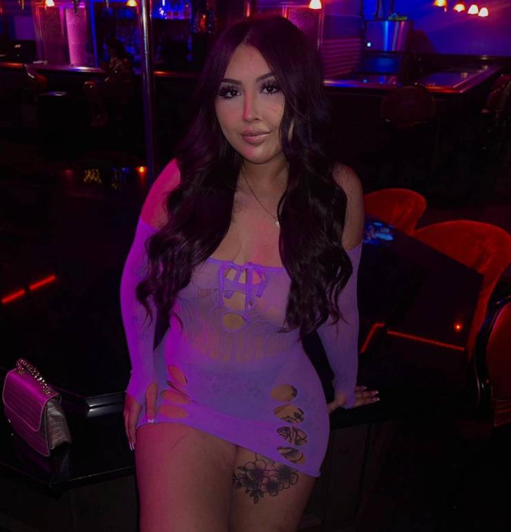 Stripper Locker Room Selfies