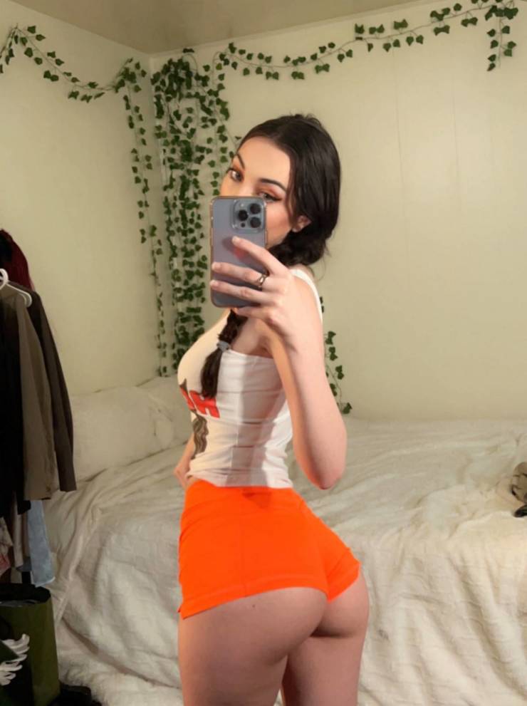 take a look in the mirror 46 pics 17.html - 46 HD Photos | Premium Gallery 2023