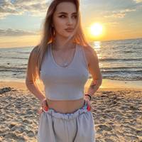 times when people caught influencers in action 15 gifs.html - 1 HD GIF | Premium Gallery 2024