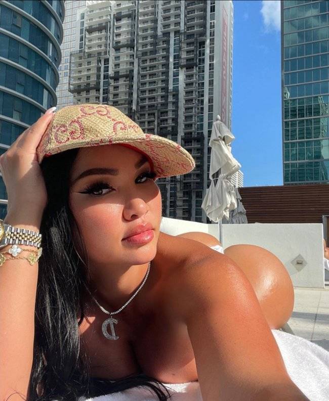 Perfectly Balanced Butts Over Backs