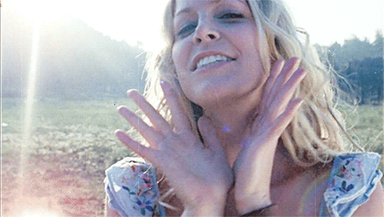 celebrating horrors leading ladies the scream queens 20 gifs 2.html - 1 HD GIF | Premium Gallery 2023