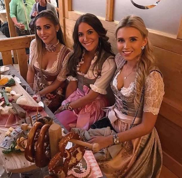 sexy women in dirndls october festival edition 37 pics 2.html - 37 HD Photos | Premium Gallery 2023