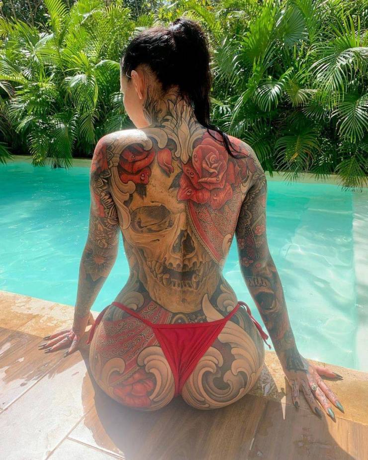Tattooed Hotness!