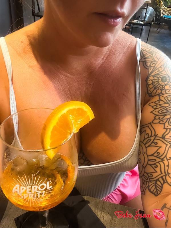 cheers to everyone 42 pics 3 gifs 22.html - 42 HD GIF | Premium Gallery 2023