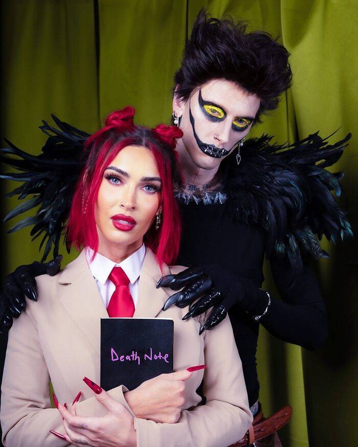 hollywoods halloween transformations surprising celebrity costumes 30 pics 12.html - 30 HD Photos | Premium Gallery 2023
