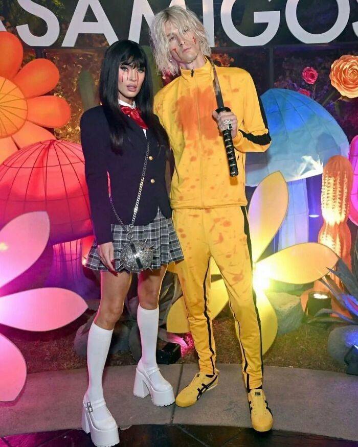 hollywoods halloween transformations surprising celebrity costumes 30 pics 12.html - 30 HD Photos | Premium Gallery 2023