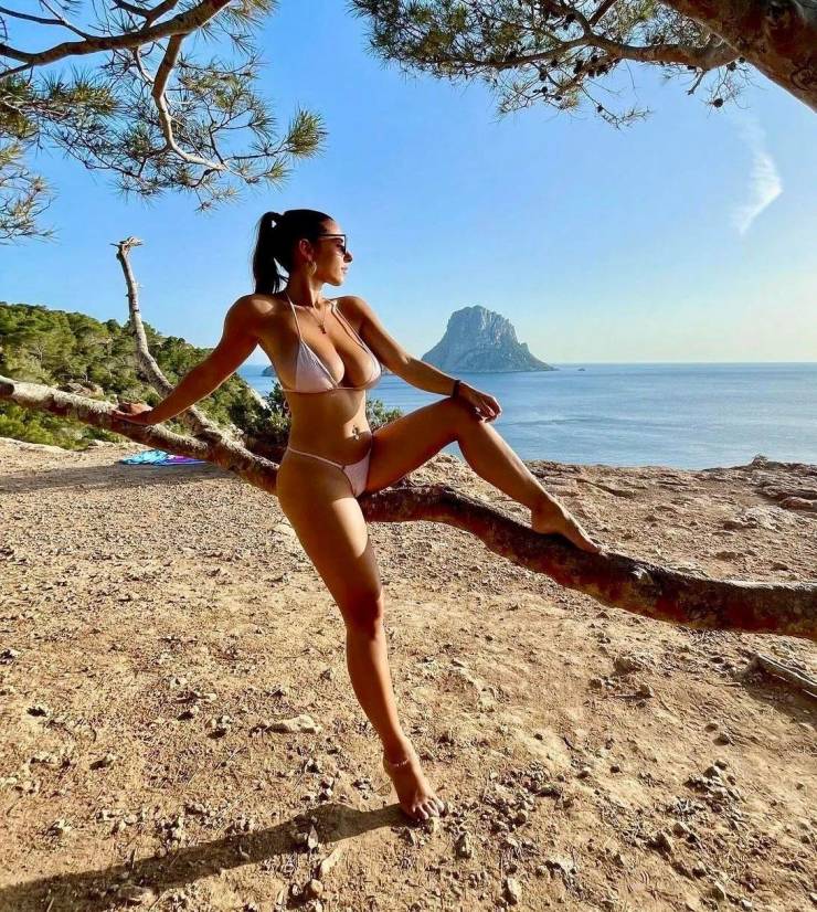 beautiful summer loving bikini girls 40 pics 15.html - 40 HD Photos | Premium Gallery 2023