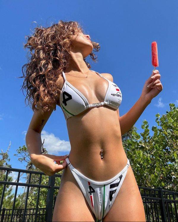 bikinis are not forgotten 58 pics 26.html - 58 HD Photos | Premium Gallery 2023