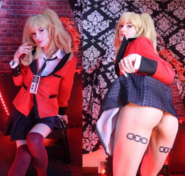 Cosplay? No, Sexy Cosplay!