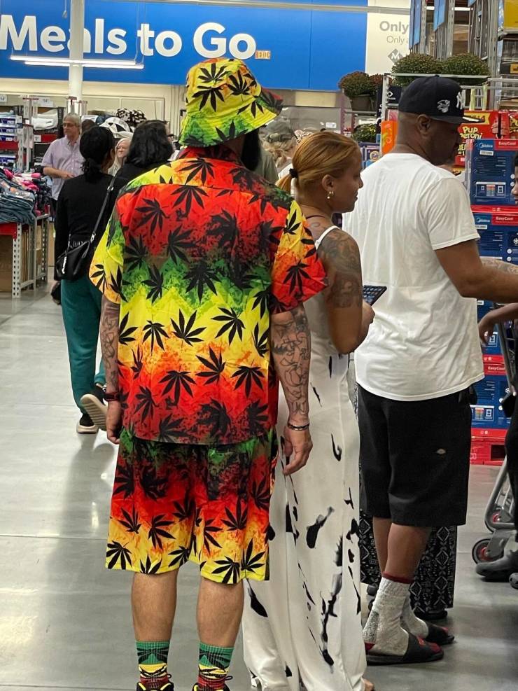 walmart customers are wild 54 pics 17.html - 54 HD Photos | Premium Gallery 2024