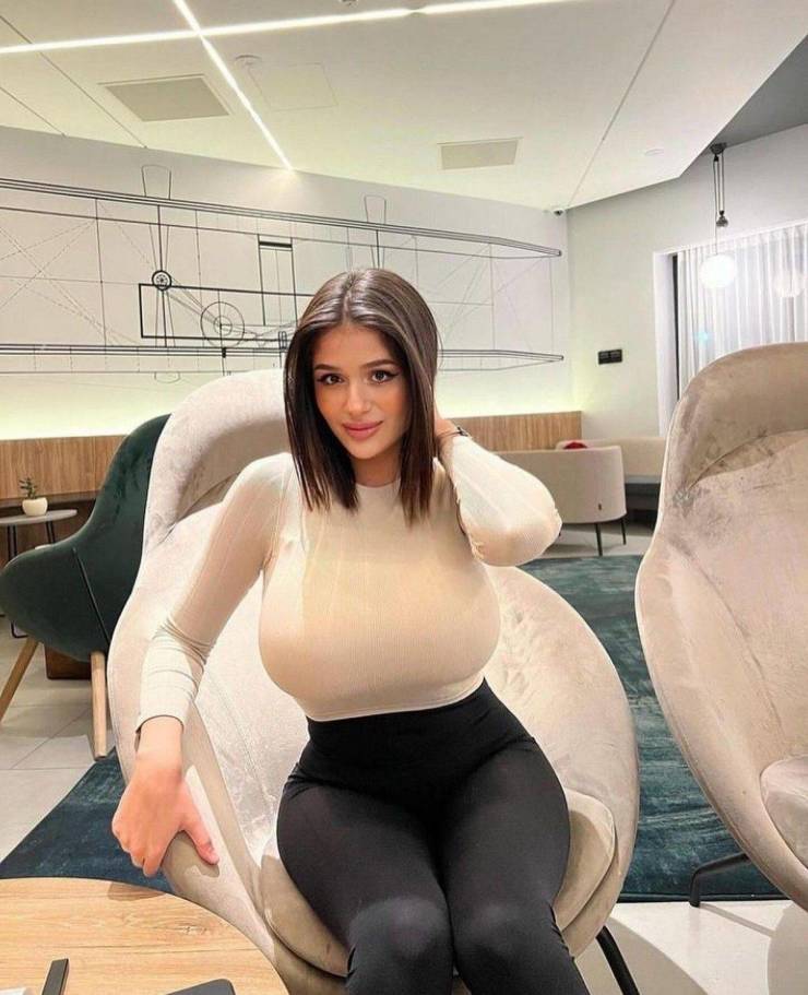 big boobs only 36 pics 12.html - 36 HD Photos | Premium Gallery 2024
