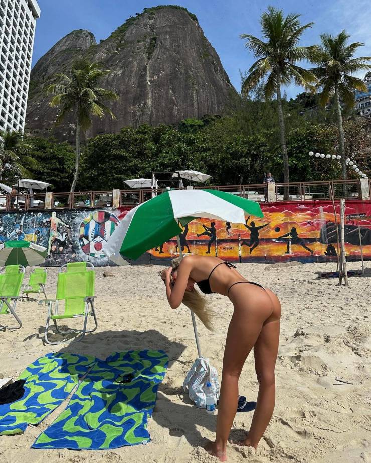a bootyfull collection of girls 40 pics 1.html - 40 HD Photos | Premium Gallery 2024