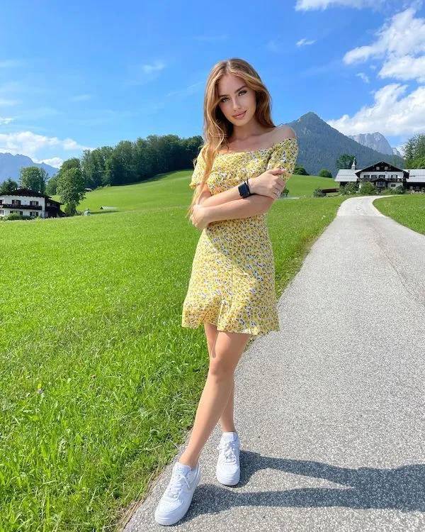 sundresses are always sexy 46 pics 23.html - 46 HD Photos | Premium Gallery 2024