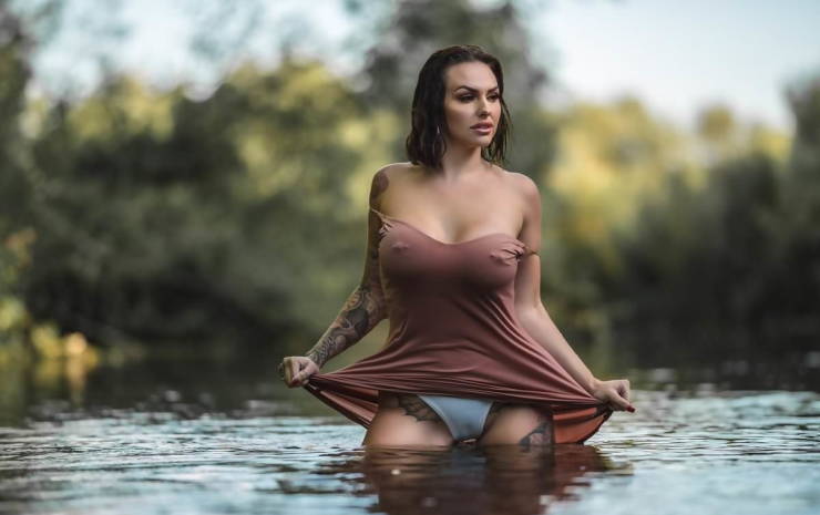 So Wet And So Sexy