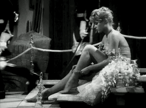 incomparable brigitte bardot 22 gifs 2.html - 1 HD GIF | Premium Gallery 2024