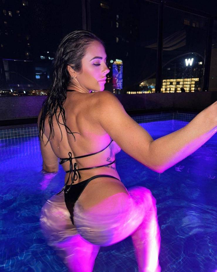 A Booty-full Collection Of Girls