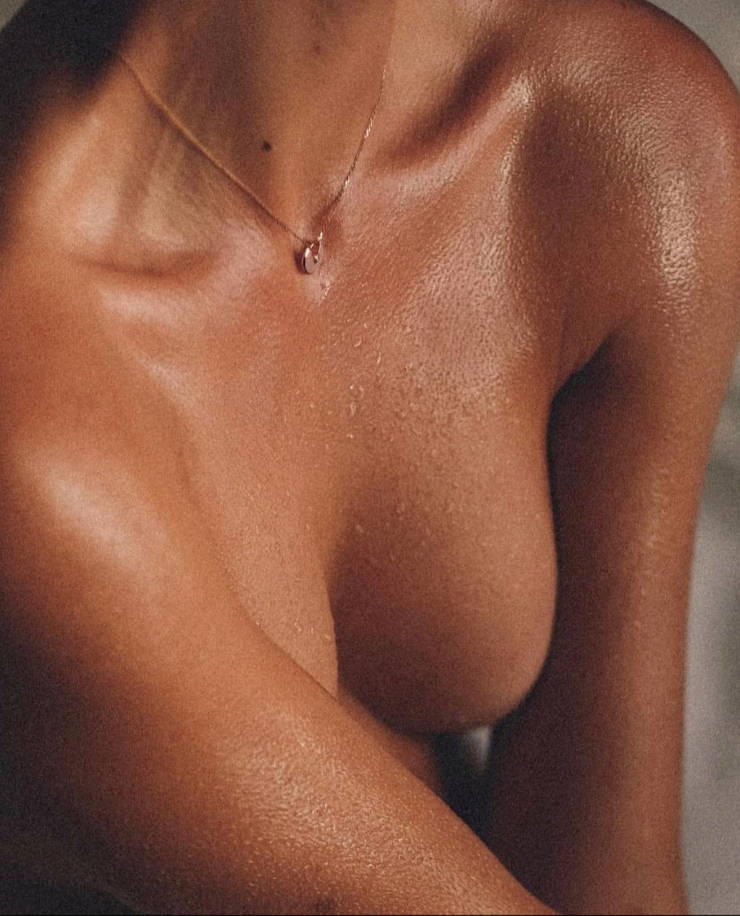 the beauty of side boobs 46 pics 20.html - 46 HD Photos | Premium Gallery 2024