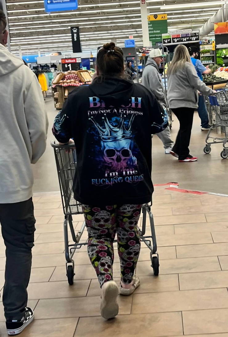 walmart customers are wild 26 pics 5 gifs 5.html - 26 HD GIF | Premium Gallery 2024