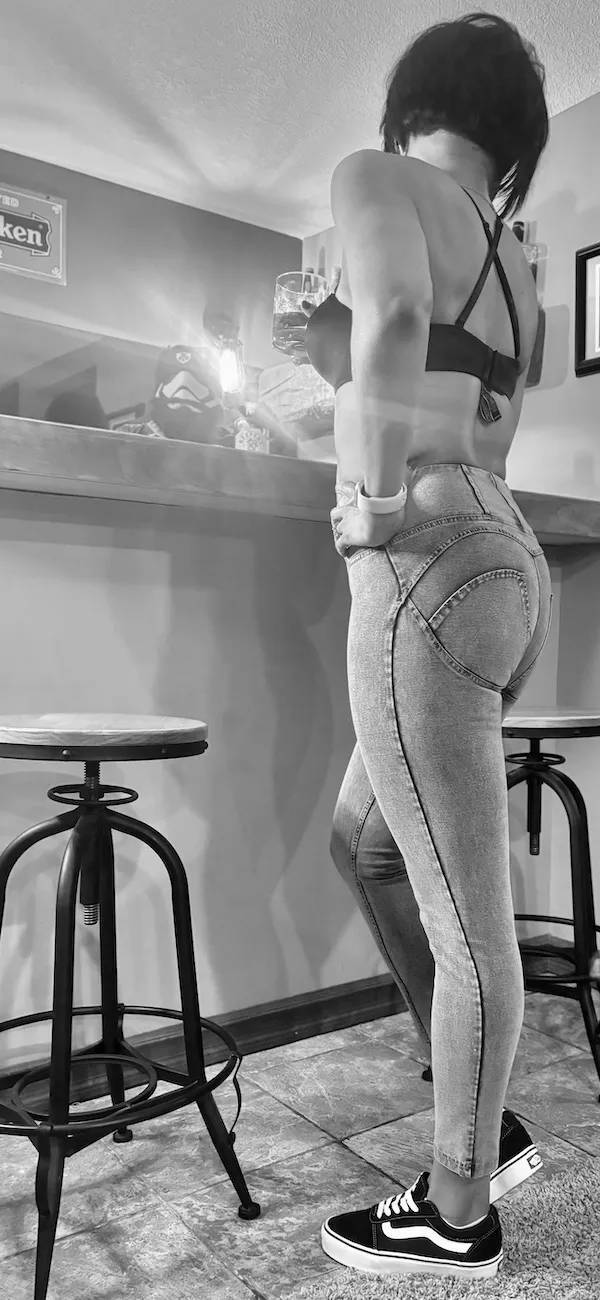 drinking time 45 pics 2 gifs 37.html - 45 HD GIF | Premium Gallery 2024