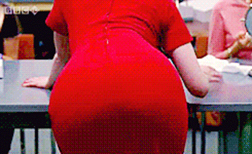 christina hendricks and her curves 23 gifs 5.html - 1 HD GIF | Premium Gallery 2024