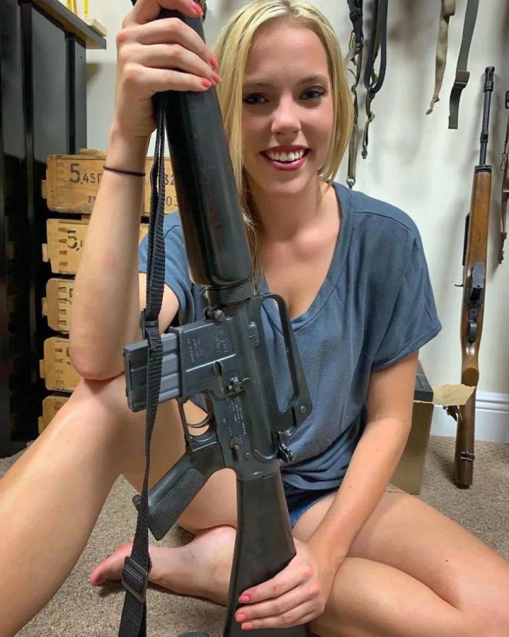 Guns And Girls: A Powerful Combination
