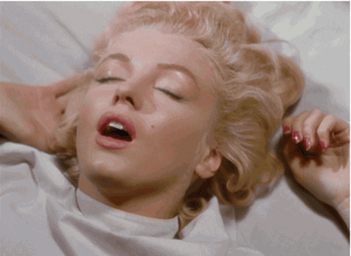 the unique brilliance of marilyn monroe 26 gifs 2.html - 1 HD GIF | Premium Gallery 2024