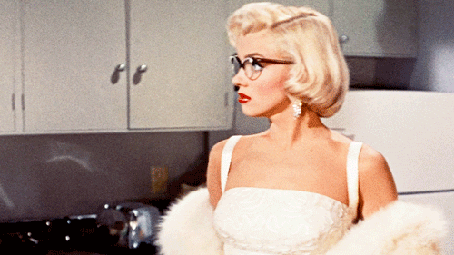 the unique brilliance of marilyn monroe 26 gifs 2.html - 1 HD GIF | Premium Gallery 2024