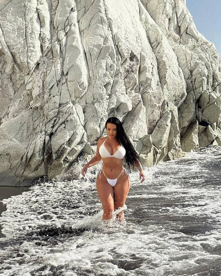 so wet and so sexy 50 pics 12.html - 50 HD Photos | Premium Gallery 2024