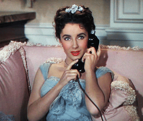 the unmatched beauty of elizabeth taylor 21 gifs 5.html - 1 HD GIF | Premium Gallery 2024