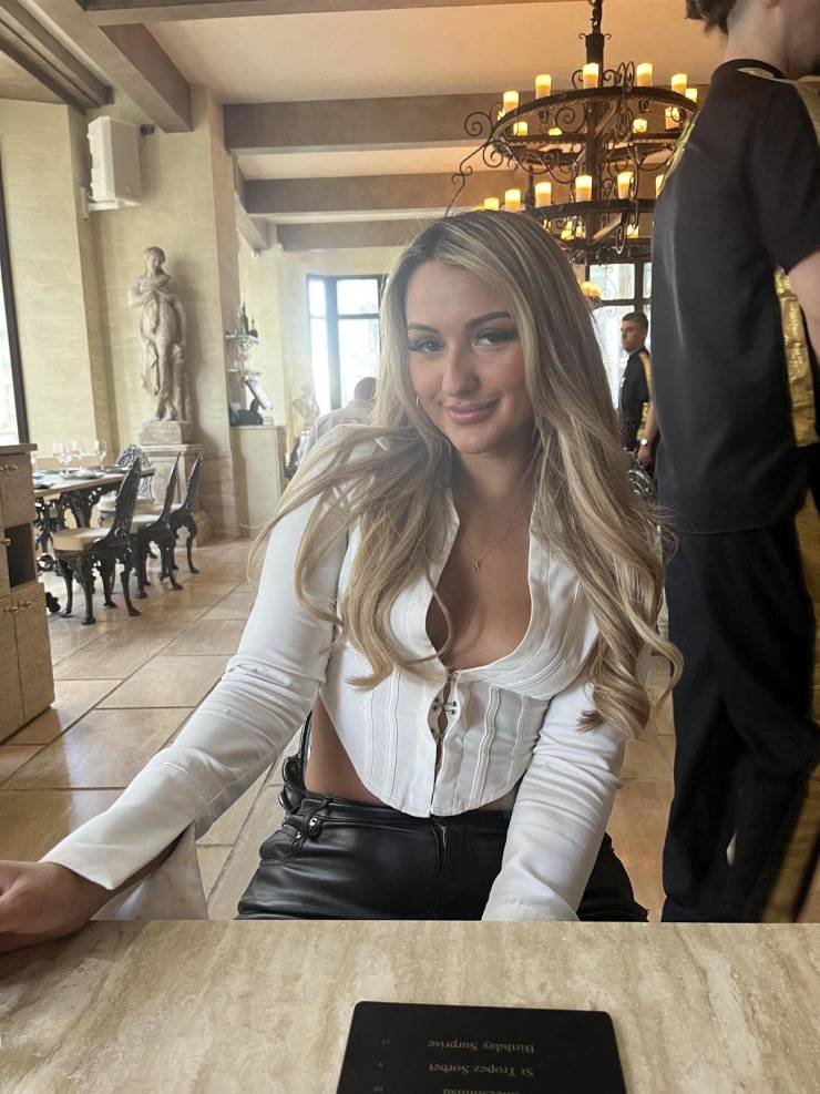 White Is So Sexy!