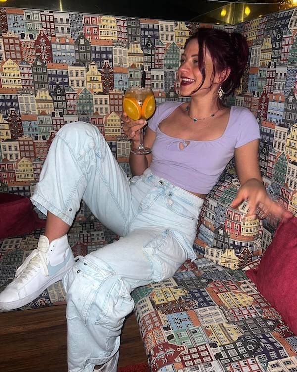 drinking never ends 39 pics 2 gifs 32.html - 39 HD GIF | Premium Gallery 2024