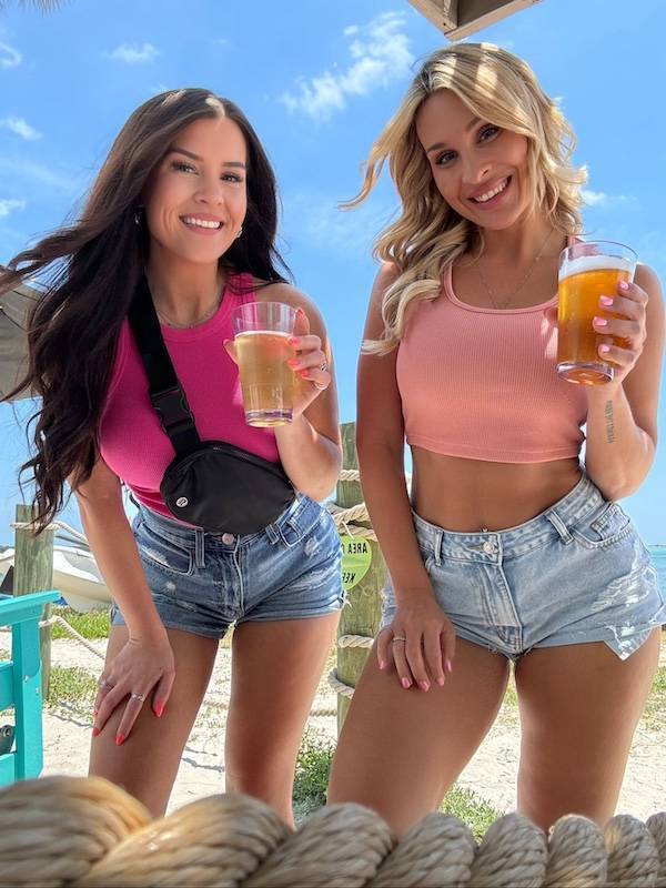 drinking never ends 39 pics 2 gifs 32.html - 39 HD GIF | Premium Gallery 2024