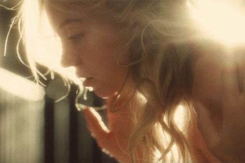 sydney sweeney beauty and brilliance combined 29 gifs 3.html - 1 HD GIF | Premium Gallery 2024