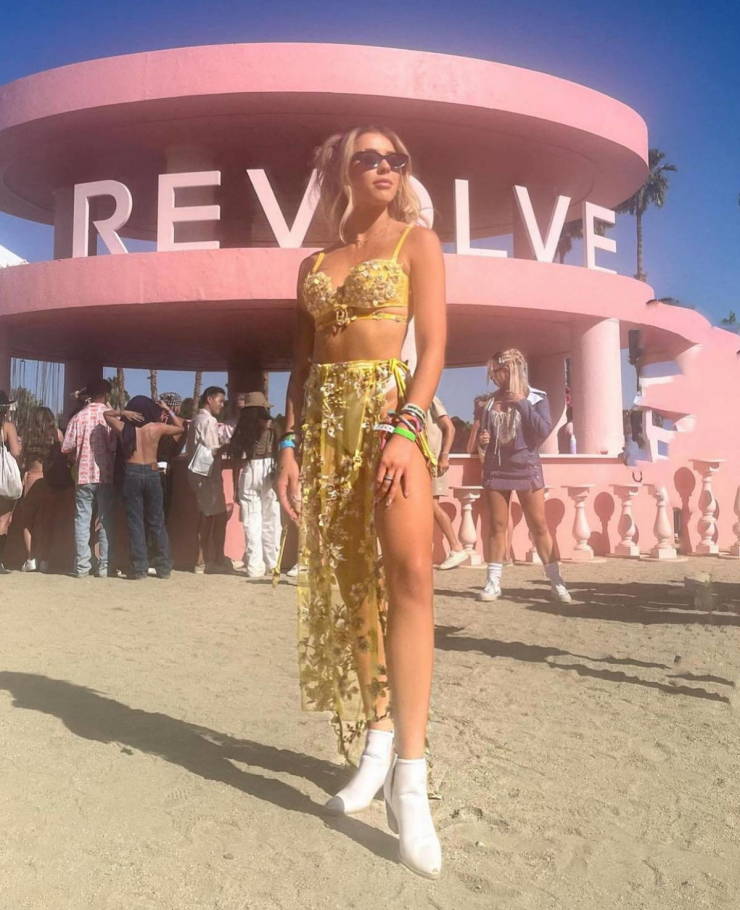 sexy girls at music festivals 47 pics 6.html - 47 HD Photos | Premium Gallery 2024