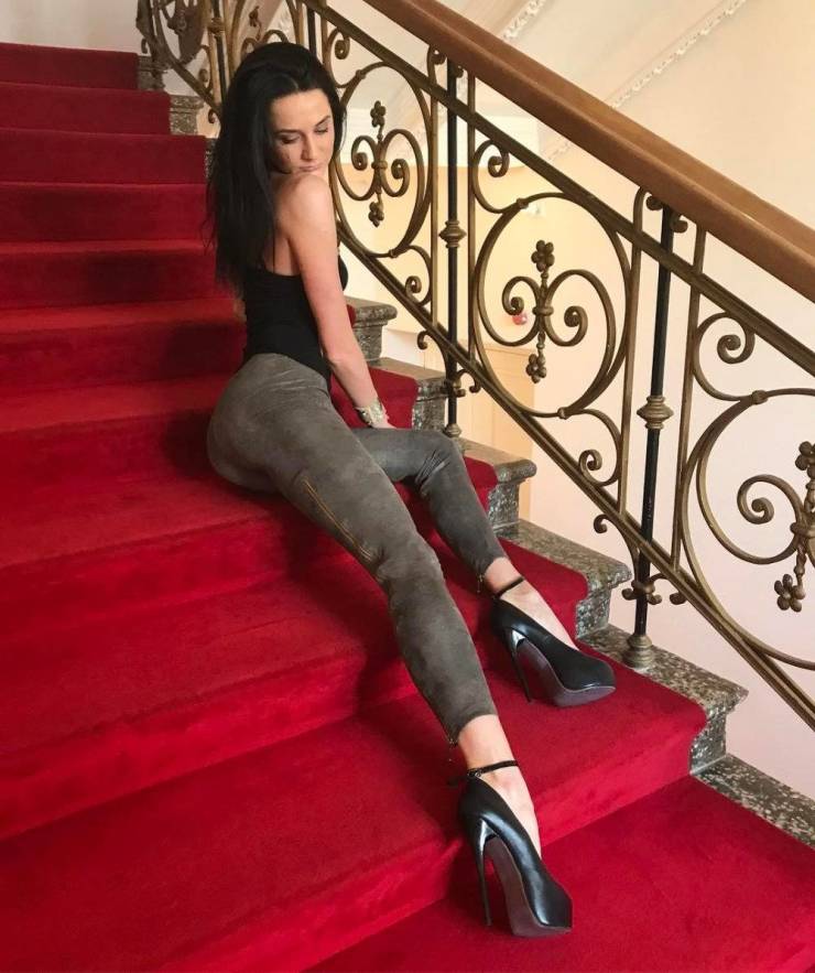 tight pants are always sexy 51 pics 3.html - 51 HD Photos | Premium Gallery 2024