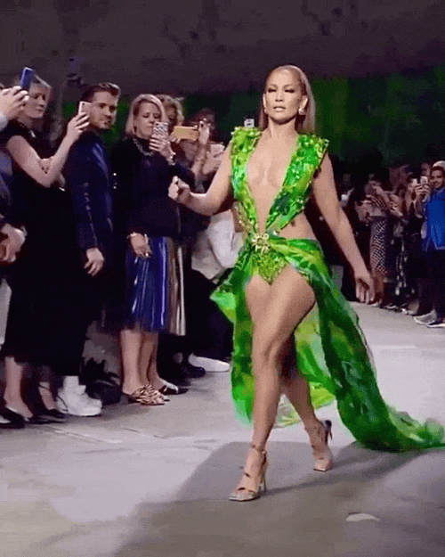 iconic and stunning jennifer lopez 34 gifs 3.html - 1 HD GIF | Premium Gallery 2024
