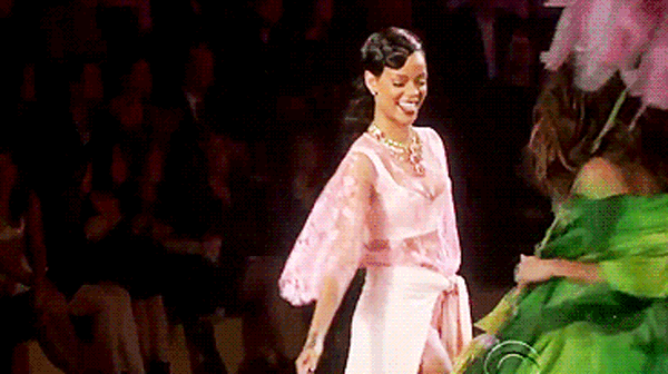 the unmatched beauty of rihanna 28 gifs 3.html - 1 HD GIF | Premium Gallery 2024