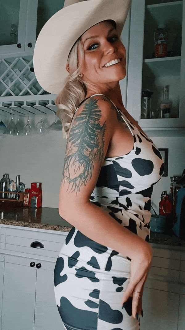 Hot Girls Are Here For You!