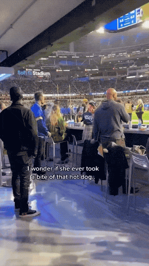 times when people caught influencers in action 15 gifs 7.html - 1 HD GIF | Premium Gallery 2024