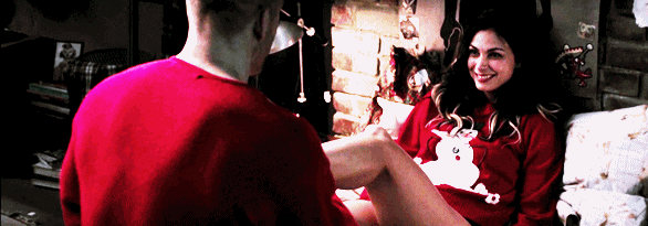 the stunning beauty of morena baccarin 28 gifs 3.html - 1 HD GIF | Premium Gallery 2024